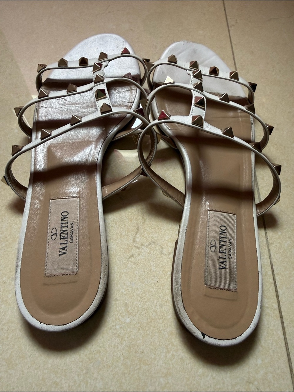 Valentino Garavani White Leather Rockstud Strappy Flat Sandals
